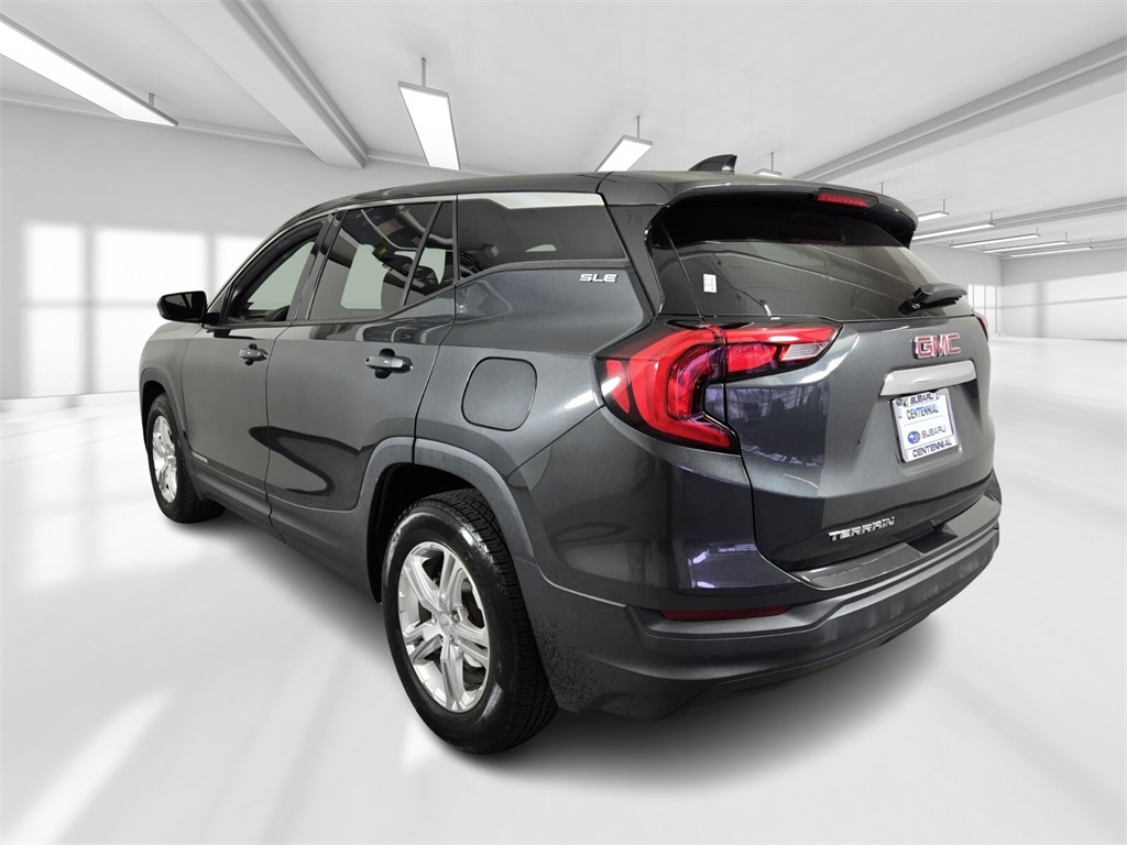 Vehicle image 6 of 32