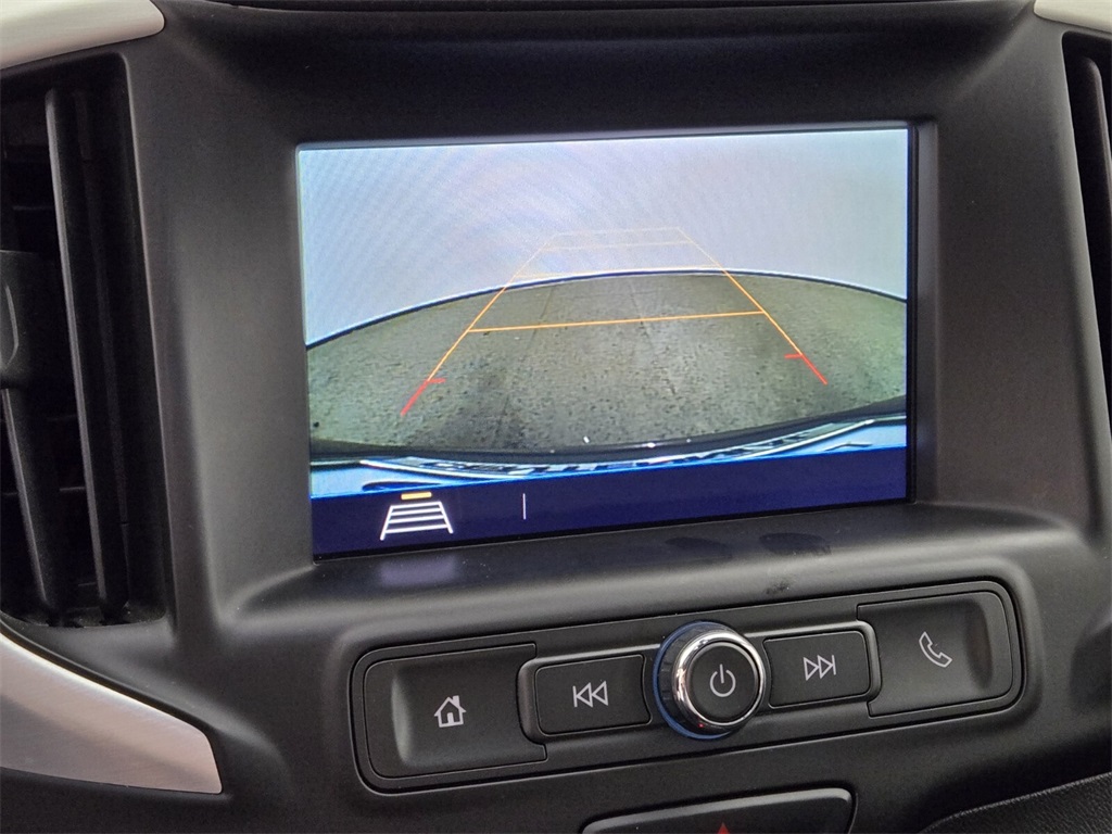 Vehicle image 20 of 32