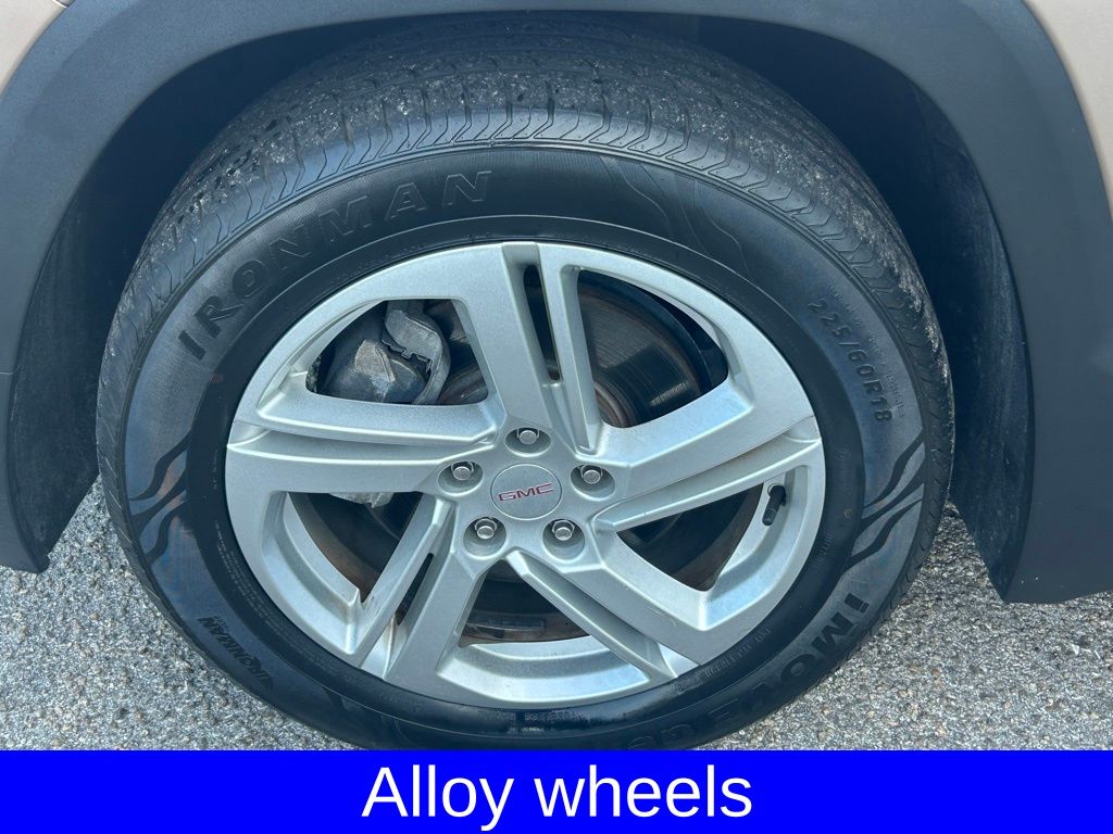 Vehicle image 18 of 44
