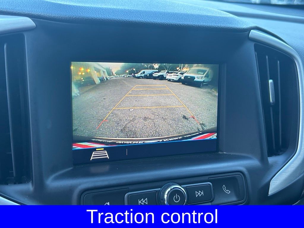 Vehicle image 13 of 44