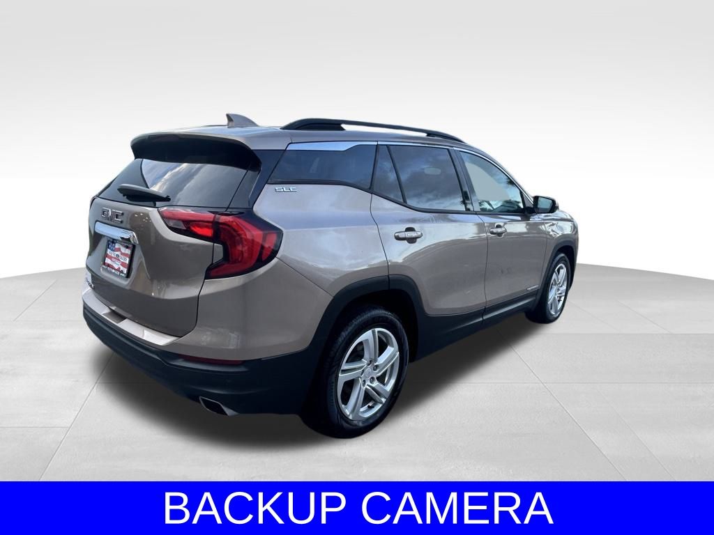 Vehicle image 5 of 44