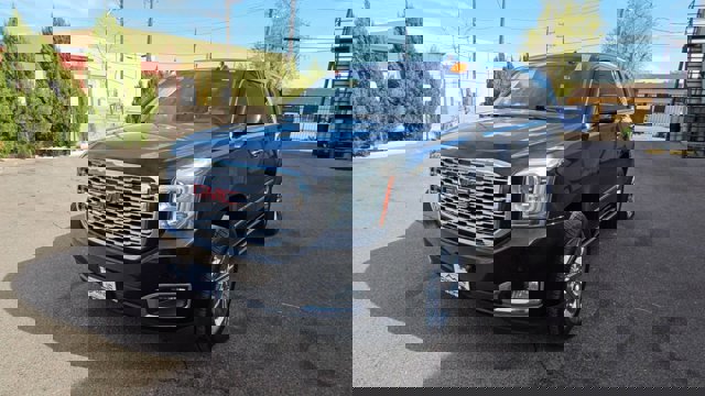 Vehicle image 2 of 23