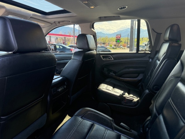 Vehicle image 25 of 37
