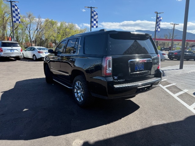 Vehicle image 20 of 37