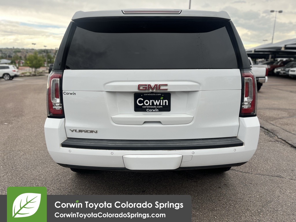 Vehicle image 6 of 32