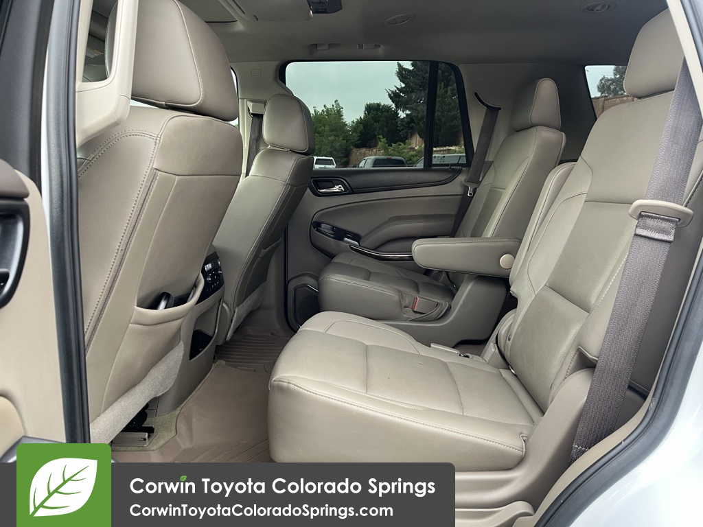 Vehicle image 12 of 32