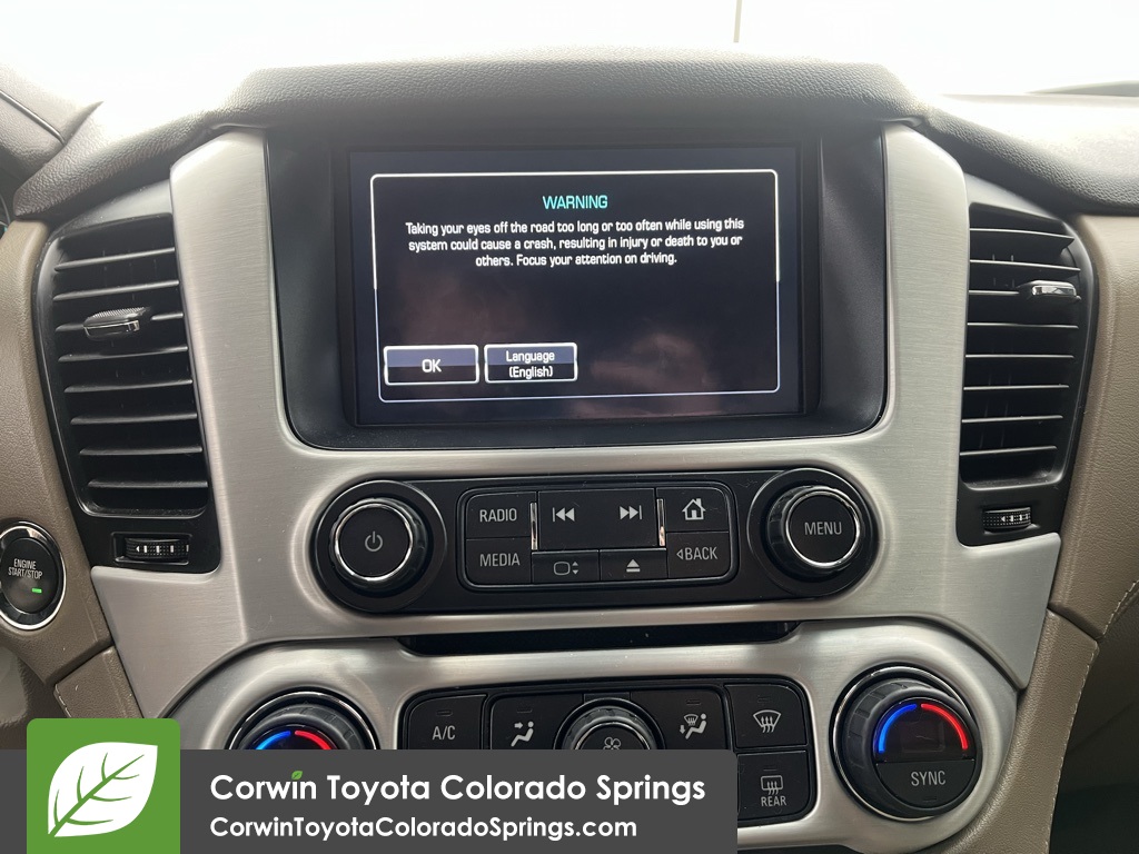 Vehicle image 17 of 32