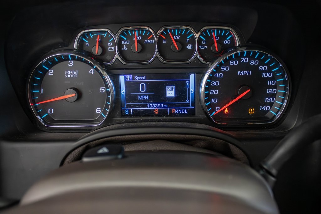 2018 GMC Yukon SLT Image 19 of 43