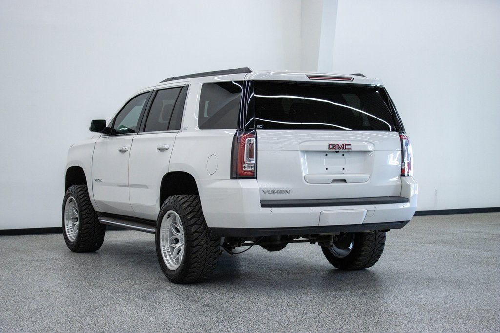 2018 GMC Yukon SLT Image 4 of 43