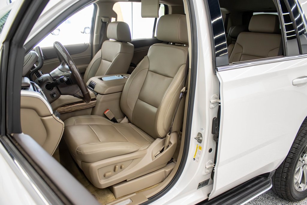 2018 GMC Yukon SLT Image 10 of 43