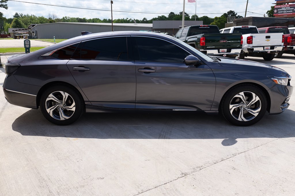2018 Honda Accord EX-L 1.5T Image 6 of 39