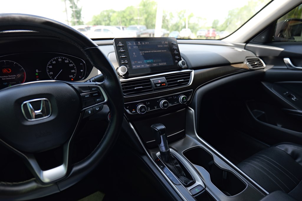 2018 Honda Accord EX-L 1.5T Image 31 of 39