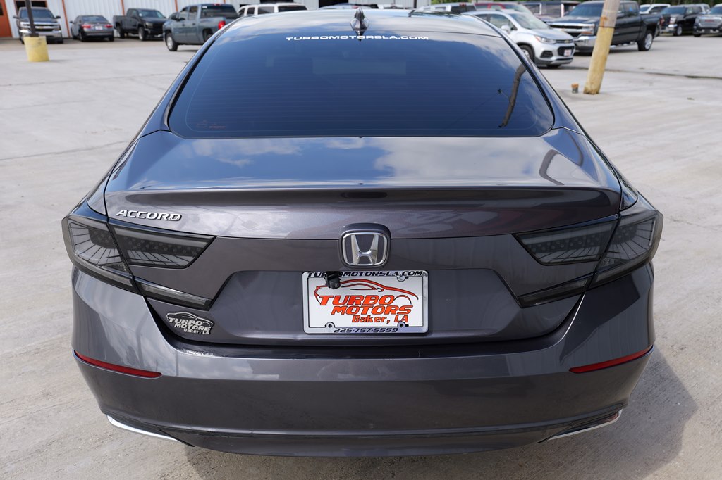 2018 Honda Accord EX-L 1.5T Image 11 of 39