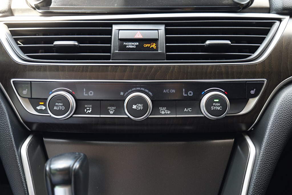 2018 Honda Accord EX-L 1.5T Image 34 of 39