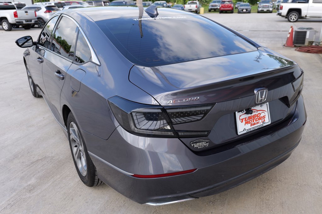 2018 Honda Accord EX-L 1.5T Image 8 of 39