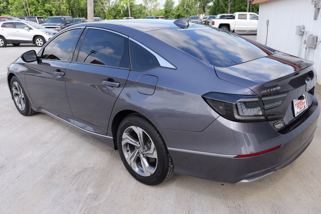 2018 Honda Accord EX-L 1.5T Image 9 of 39