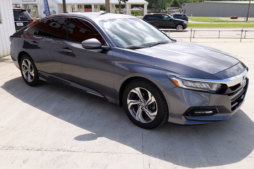 2018 Honda Accord EX-L 1.5T Image 4 of 39