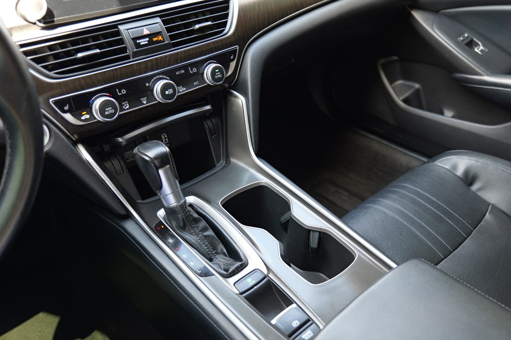 2018 Honda Accord EX-L 1.5T Image 36 of 39