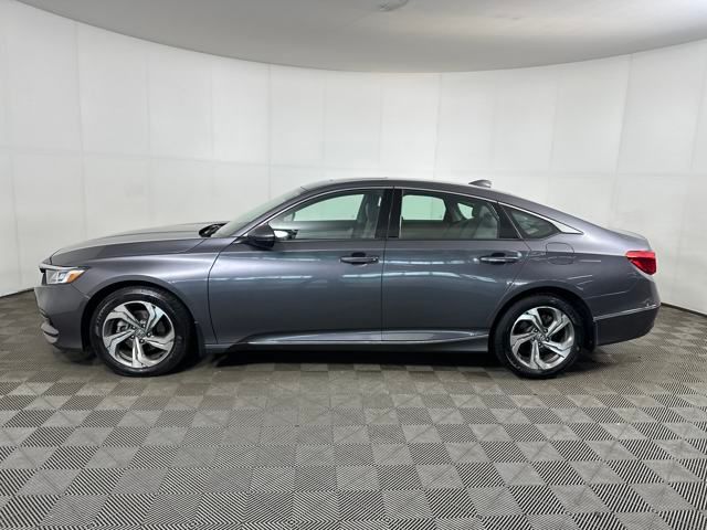 Vehicle image 8 of 27