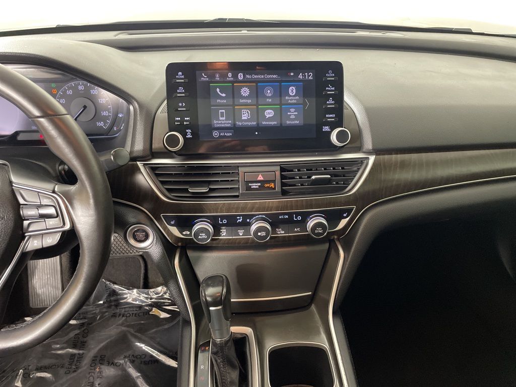Vehicle image 45 of 50