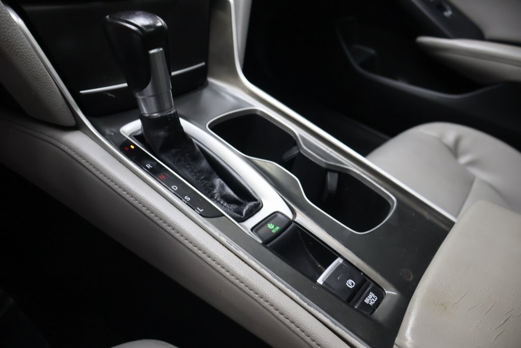 2018 Honda Accord EX-L 1.5T Image 28 of 47
