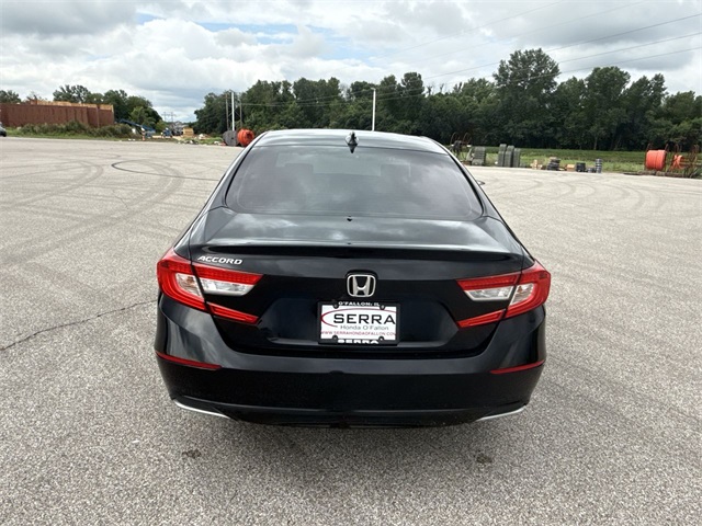 2018 Honda Accord EX-L 1.5T Image 11 of 32