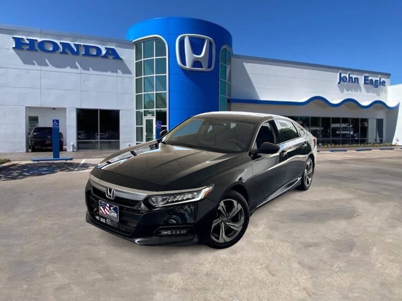 Vehicle image 1 of 32