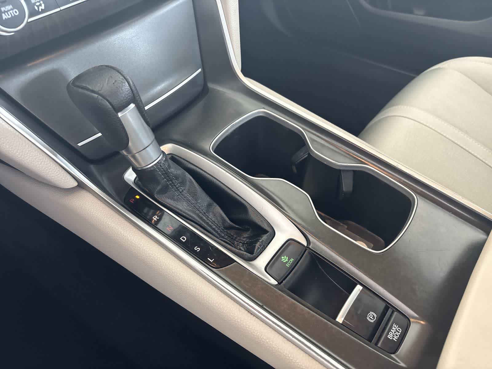 2018 Honda Accord EX 1.5T Image 22 of 32