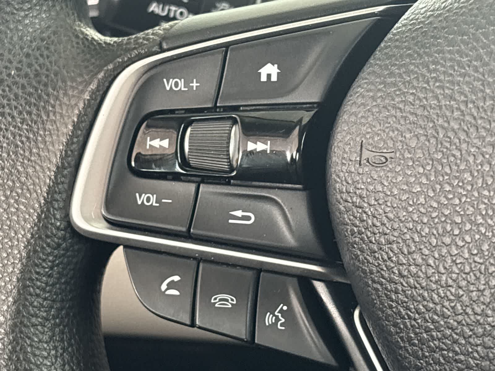 2018 Honda Accord EX 1.5T Image 32 of 32