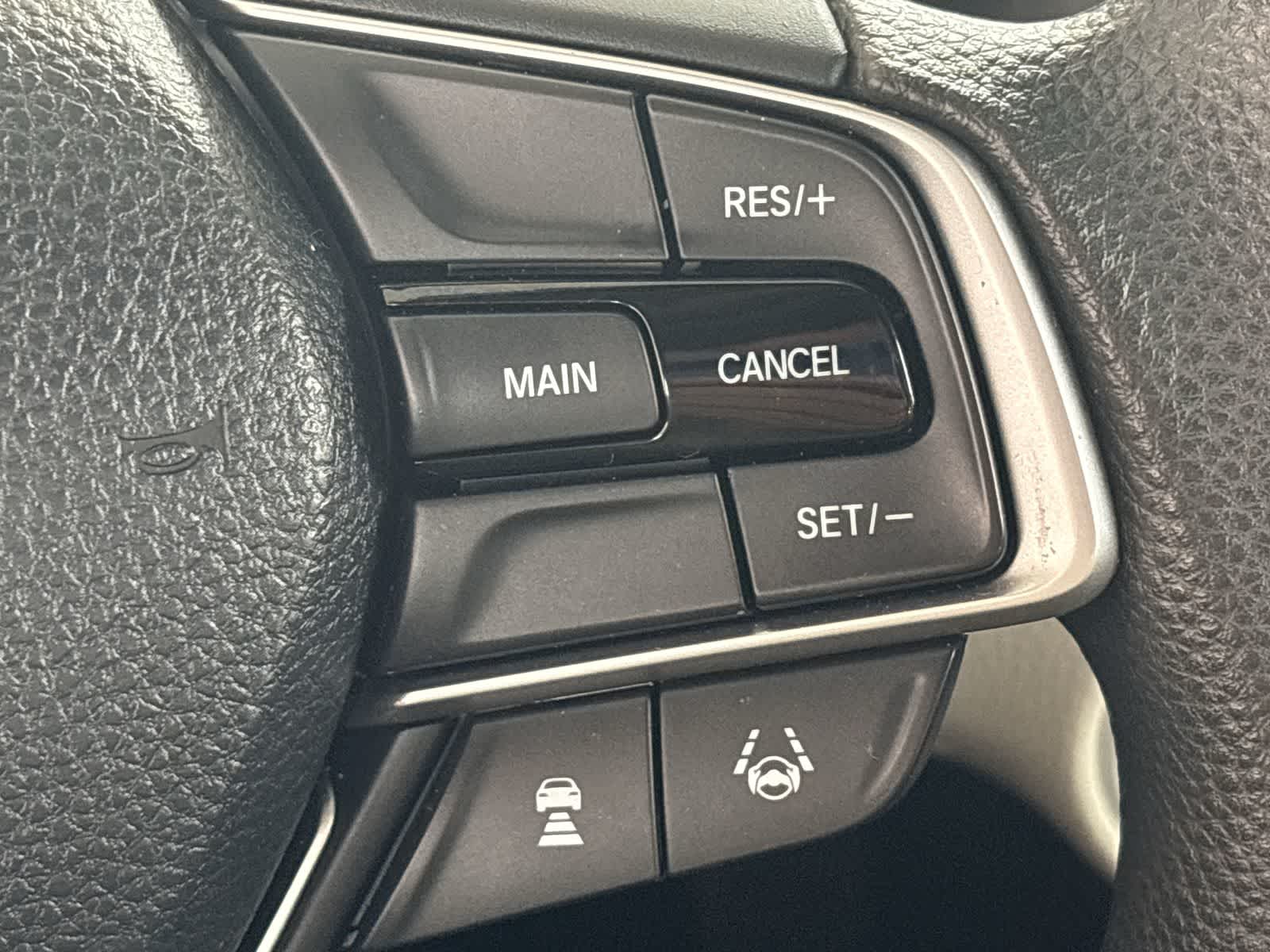 2018 Honda Accord EX 1.5T Image 23 of 32