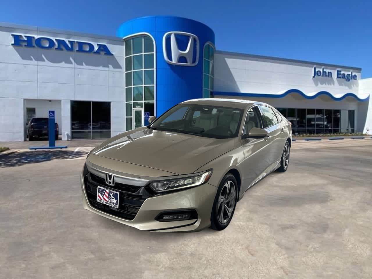 2018 Honda Accord EX 1.5T Image 1 of 32