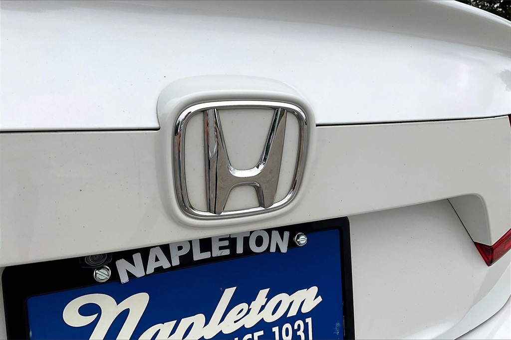 2018 Honda Accord LX 1.5T Image 33 of 34