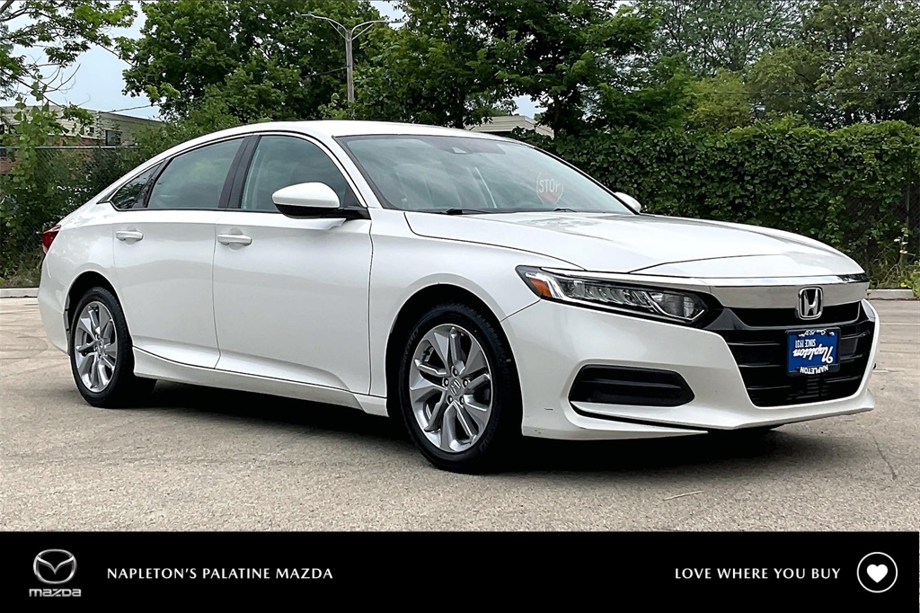 2018 Honda Accord LX 1.5T Image 3 of 34