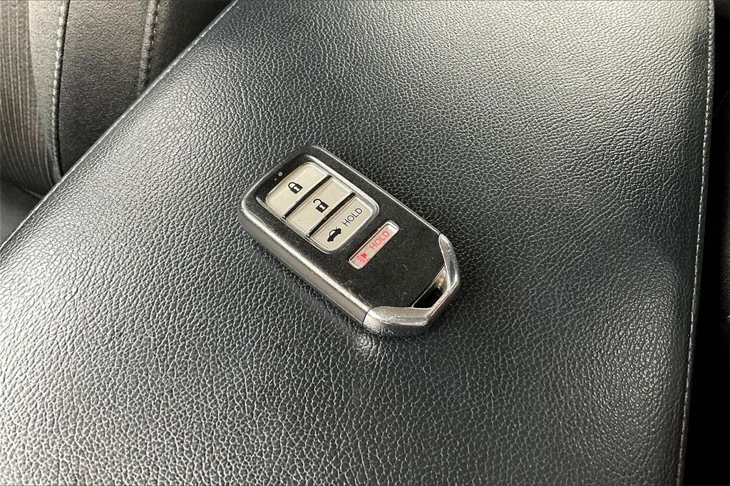 2018 Honda Accord LX 1.5T Image 29 of 34