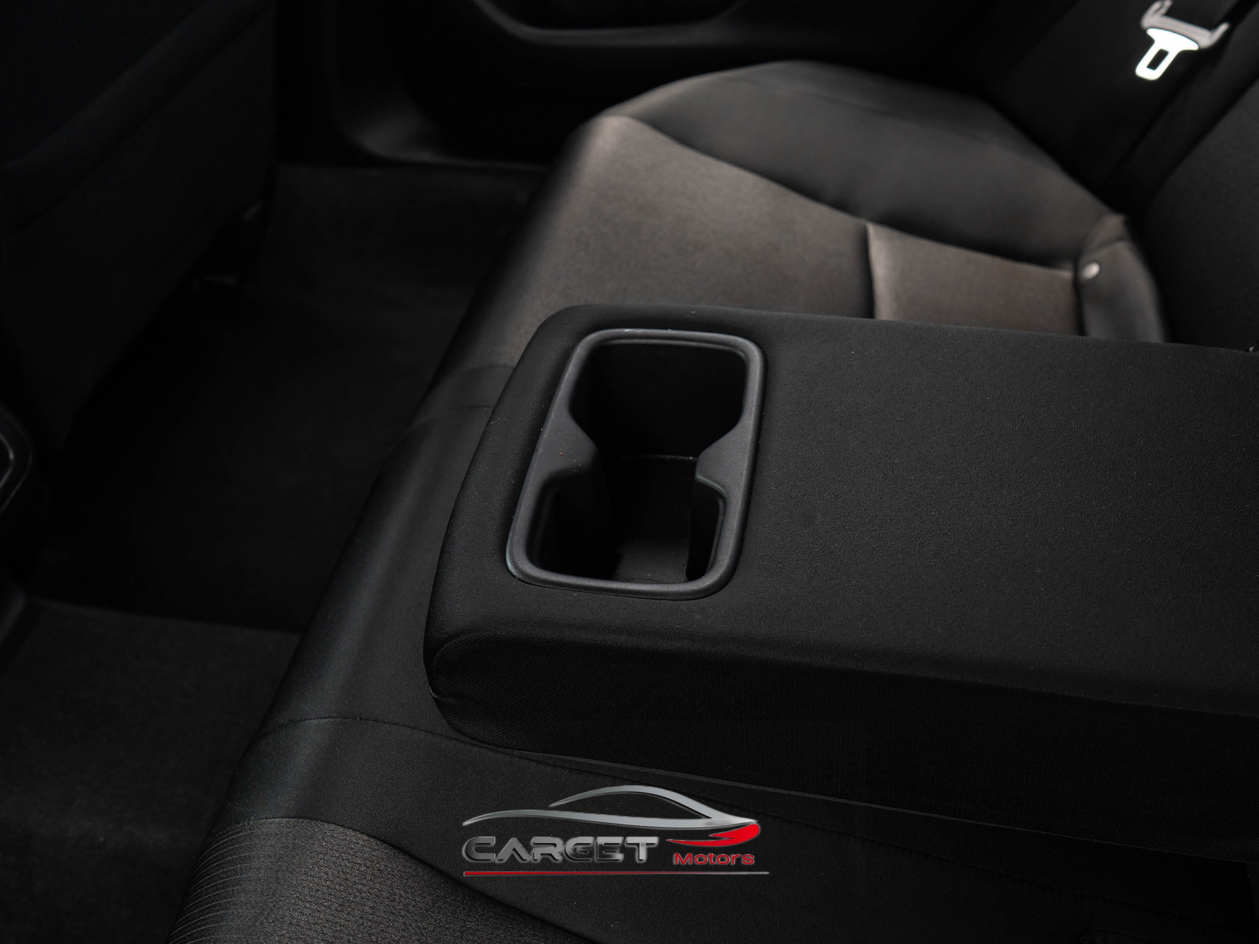 Vehicle image 20 of 47