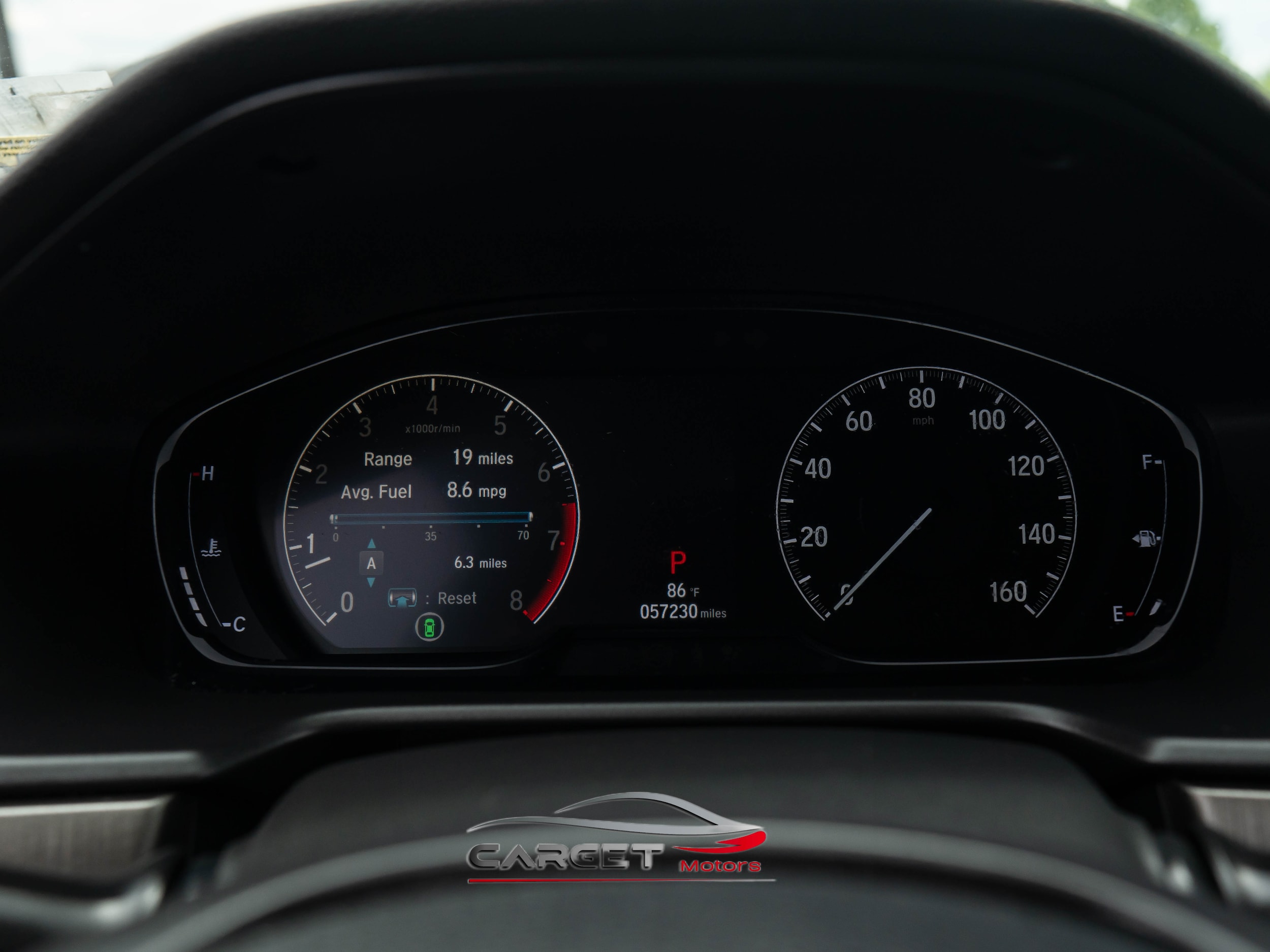 Vehicle image 26 of 47