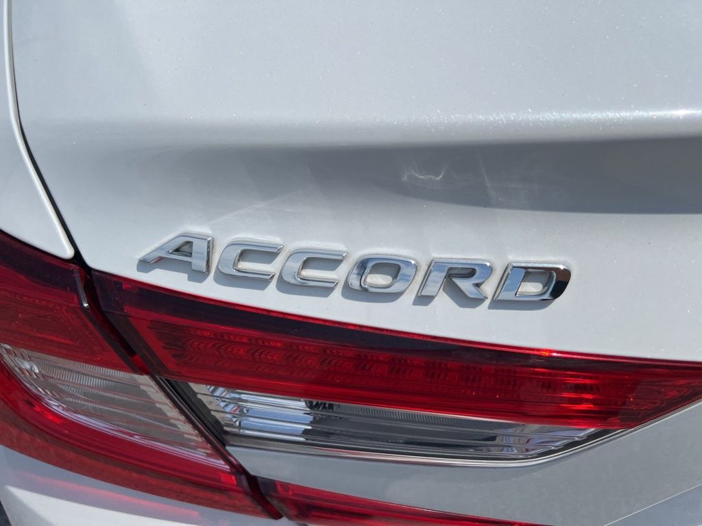 2018 Honda Accord LX 1.5T Image 29 of 30