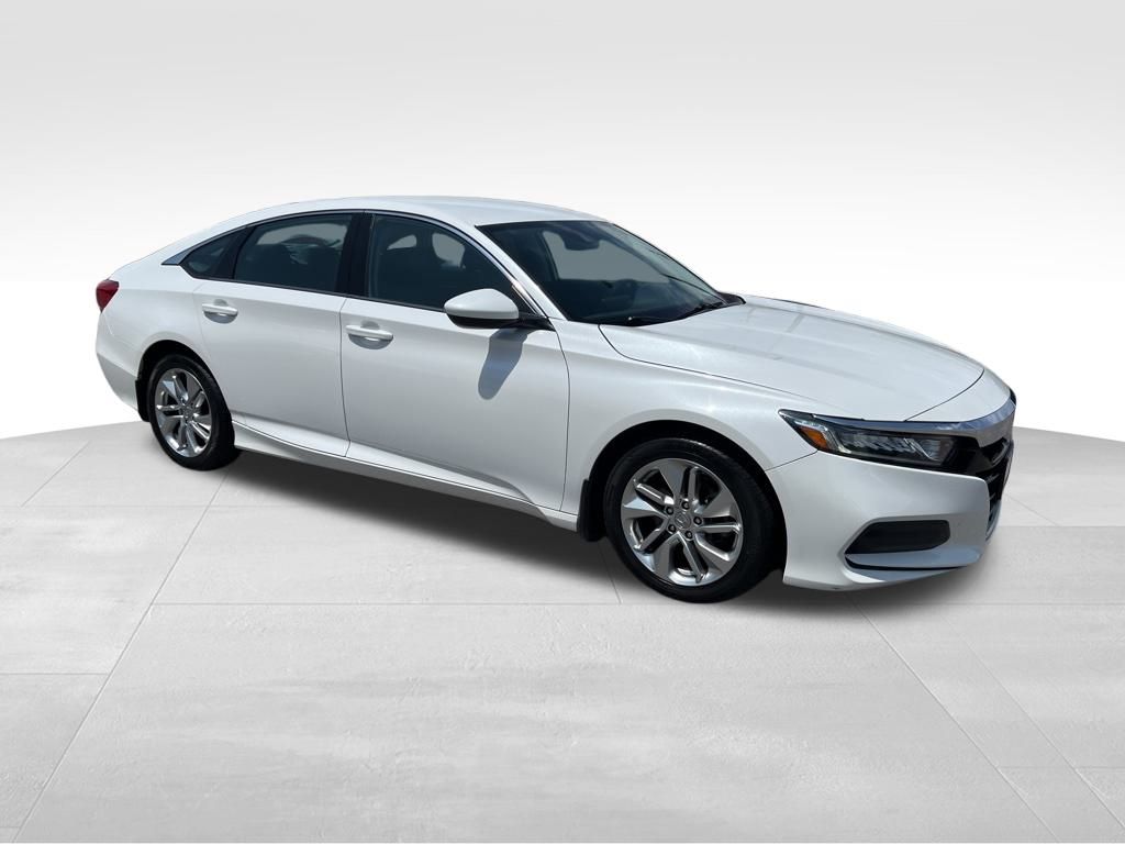 2018 Honda Accord LX 1.5T Image 3 of 30