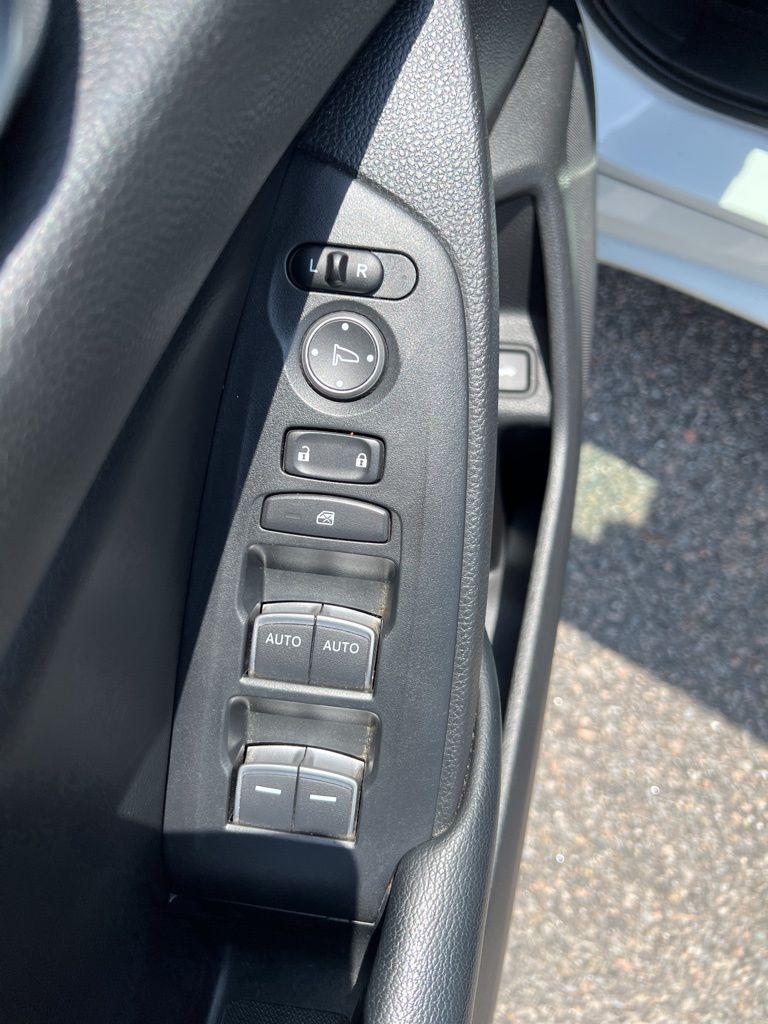2018 Honda Accord LX 1.5T Image 28 of 30