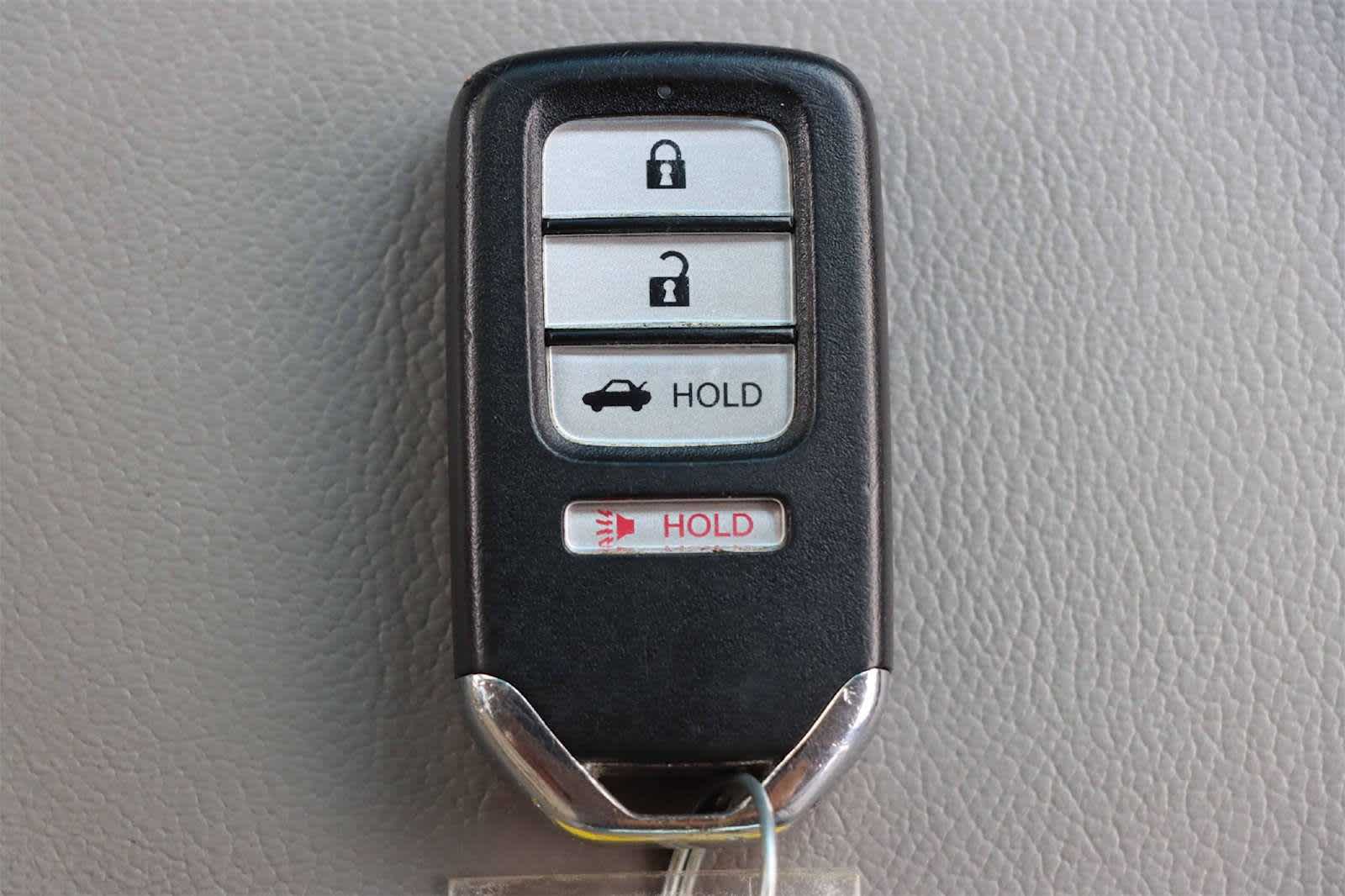 2018 Honda Accord LX 1.5T Image 19 of 25
