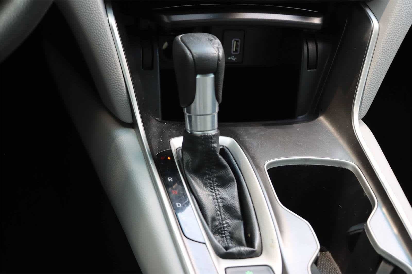 2018 Honda Accord LX 1.5T Image 18 of 25