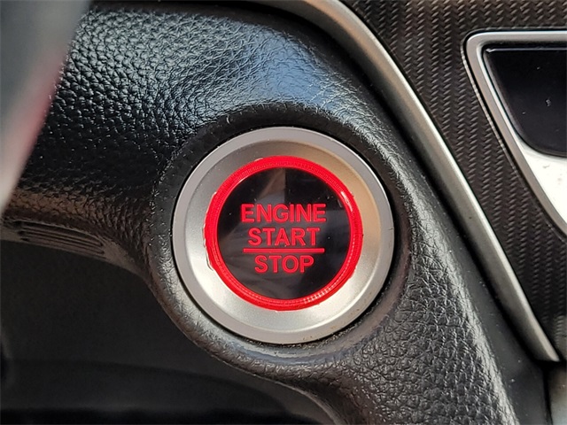 Vehicle image 34 of 38
