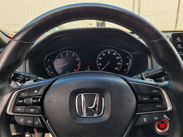 Vehicle image 20 of 38