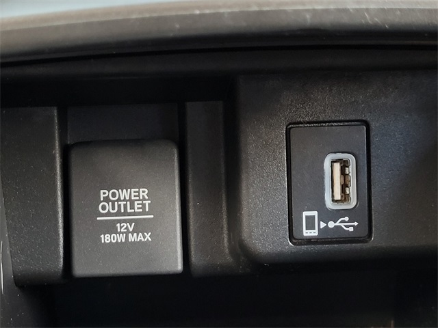 Vehicle image 37 of 38