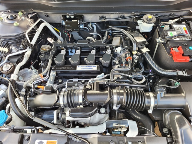 Vehicle image 7 of 38
