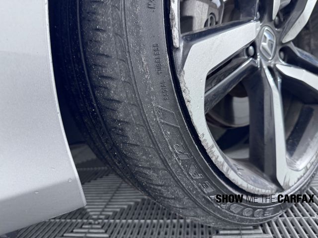 Vehicle image 10 of 37