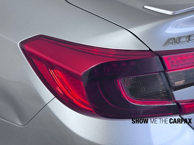 Vehicle image 29 of 37