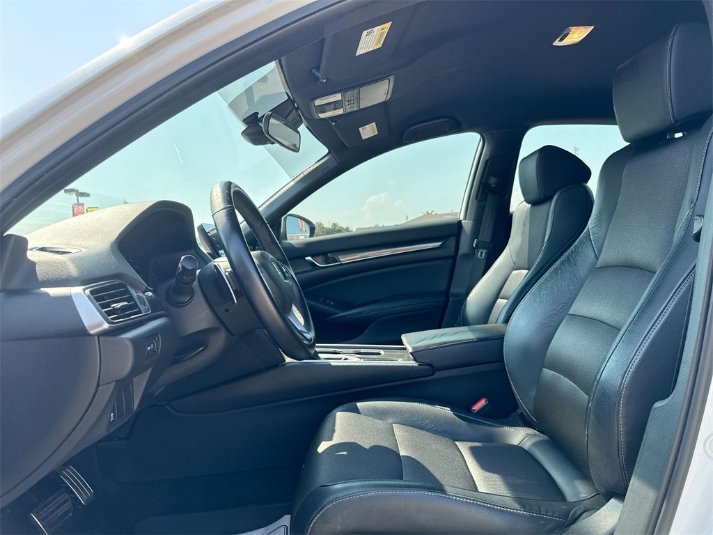 2018 Honda Accord Sport 1.5T Image 16 of 36