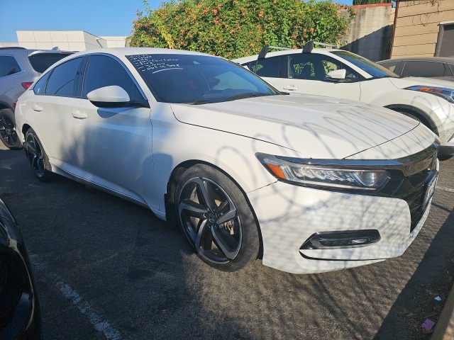 Vehicle image 2 of 4