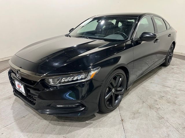 2018 Honda Accord Sport 1.5T Image 1 of 34